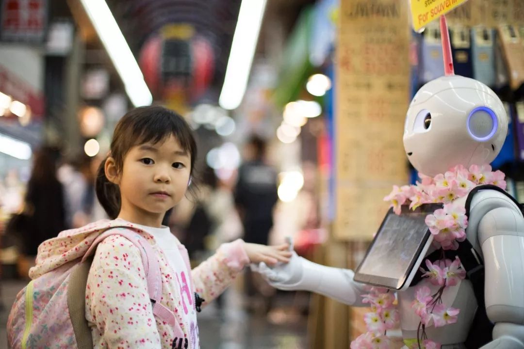 少儿编程在语、数、外等基础学科上起到的促进作用！